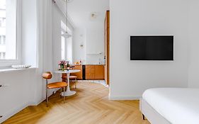 Apartament Warszawski Sznyt